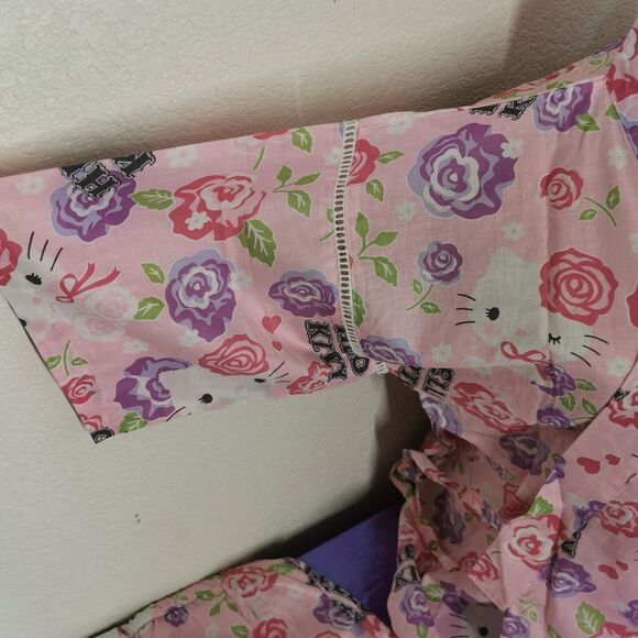 Hello Kitty Size Small Top Shorts Outfit Set Pastel Pink Purple Rose Japan Y2K - Picture 9 of 9